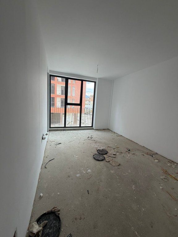 Apartment 2+1+2 For Sale on Siri Kodra Street, Tirana