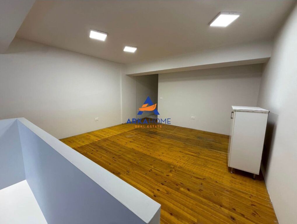 OFFICE SPACE FOR RENT +PARKING POST "AT ELBASAN STREET" 60000 LEKE