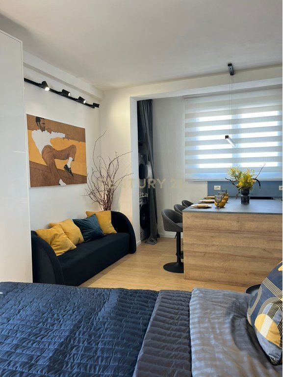 Studio with Sea View on the Beach for Sale!