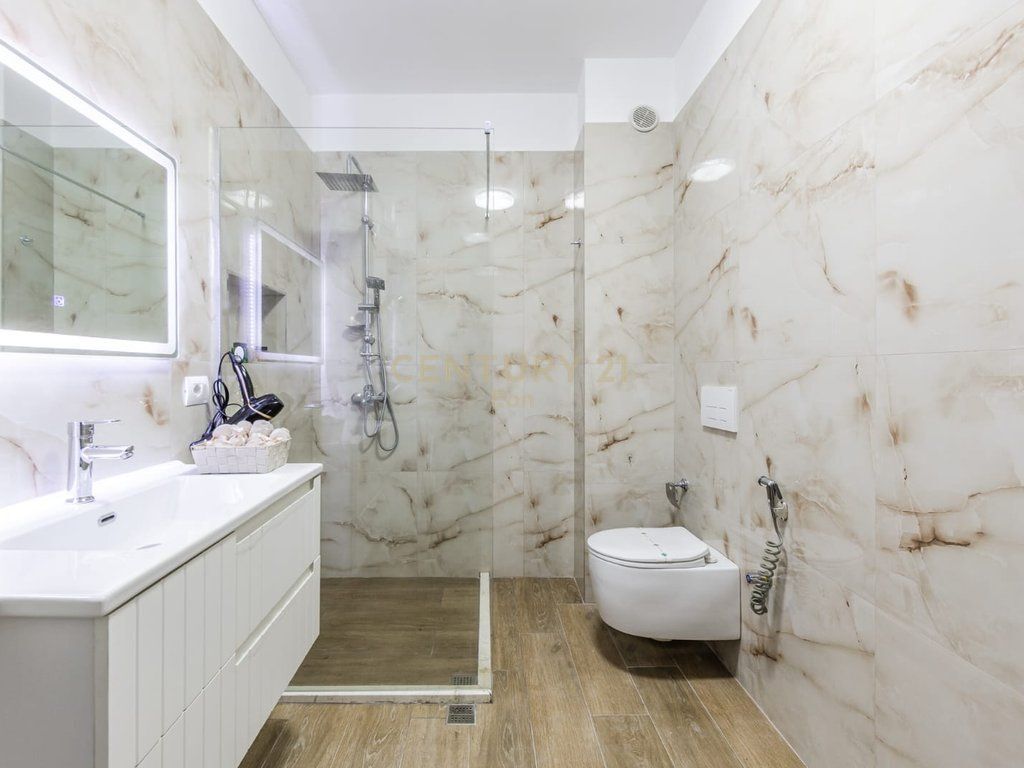 VENDESI SUPER APPARTAMENTO A GOLEM !