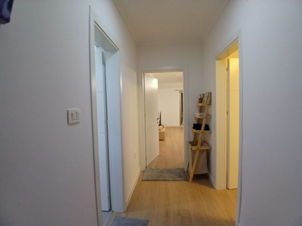 Appartamento 1+1+1 Balcone In Affitto