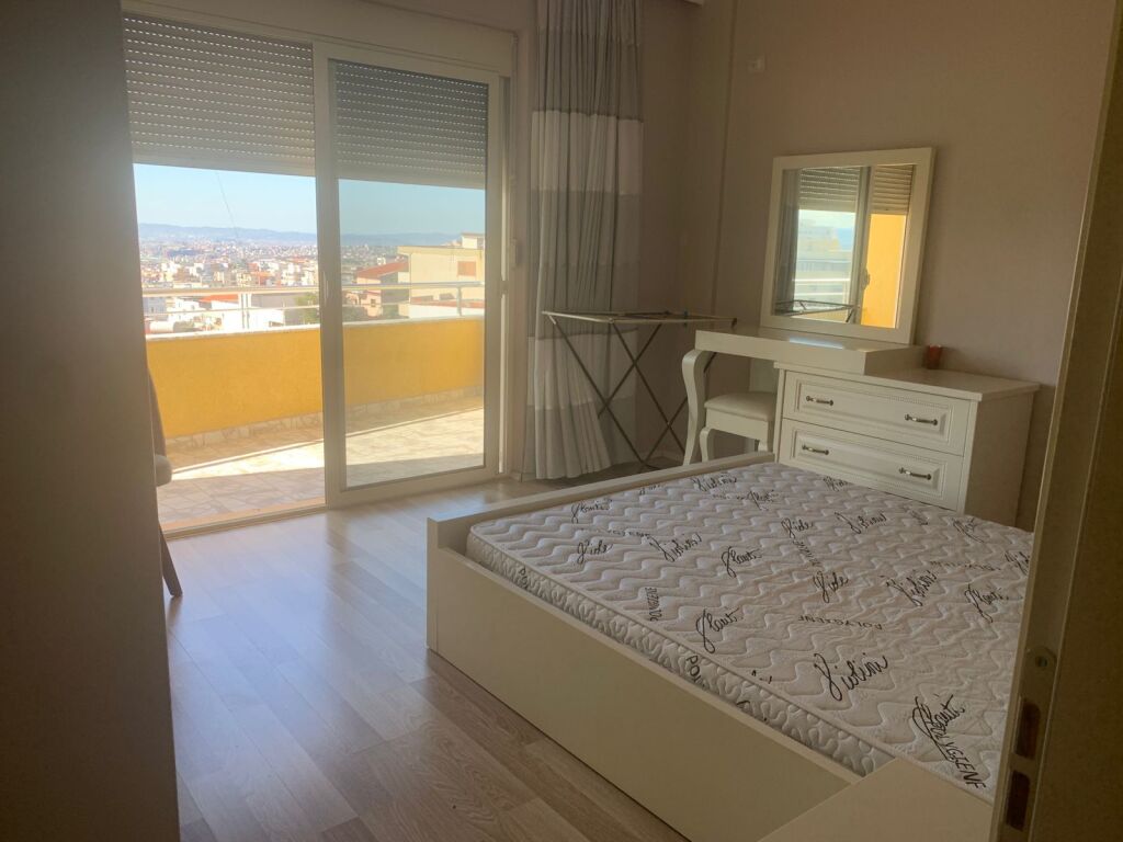 affittasi appartamento 2+1+Balcone Piano 2, 130 m² 450 € (FRESKU)