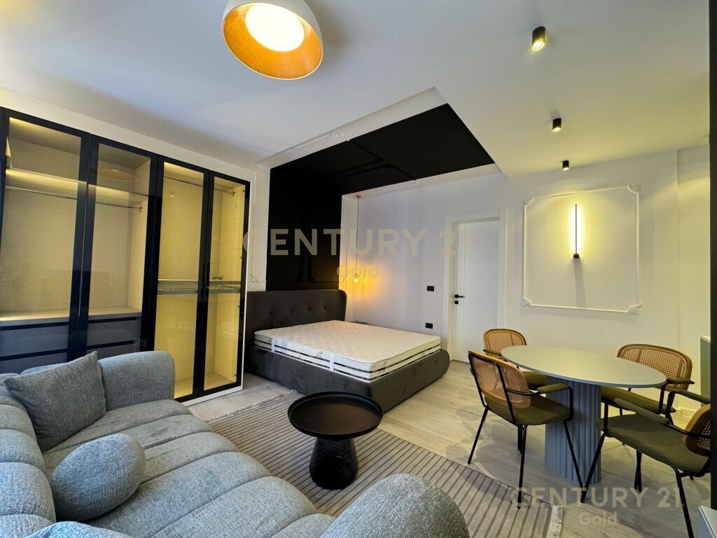 Studio moderne per qira te Komuna e Parisit