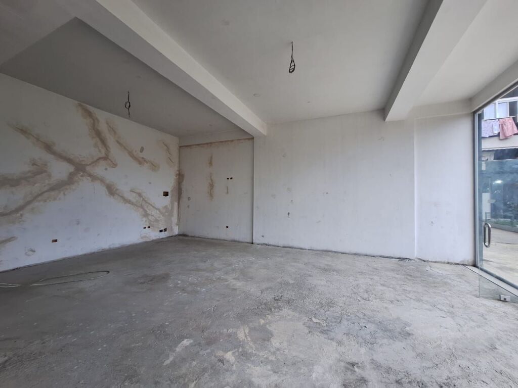 Ambient Biznesi në Shitje