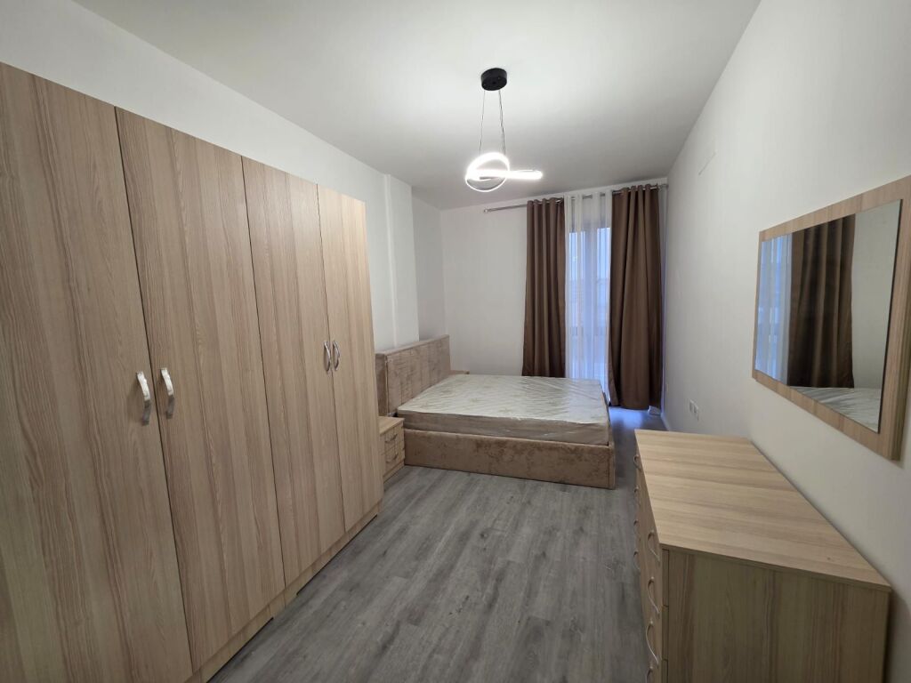 📍Ish - Sheshi Shqiponja Jepet Apartament 2+1+2 Me Qera