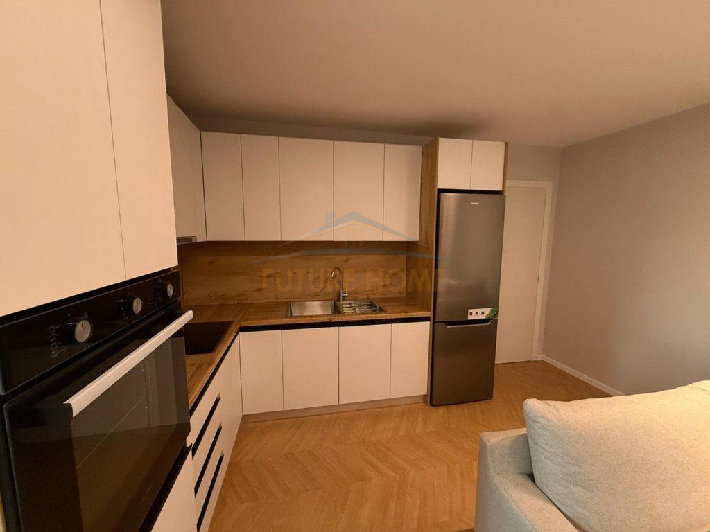 For sale, Apartment 1+1, Siri Kodra Street, Tirana