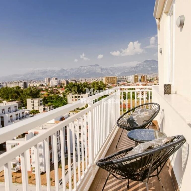 Affitto | Appartamento 1 + 1 | Villa L | 600 €/mese