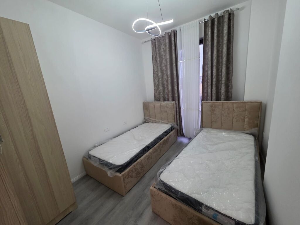📍Ish - Sheshi Shqiponja Jepet Apartament 2+1+2 Me Qera