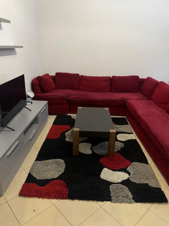 Apartament 1+1 me qera ne Don Bosko tek Bujtina e Gjelit
