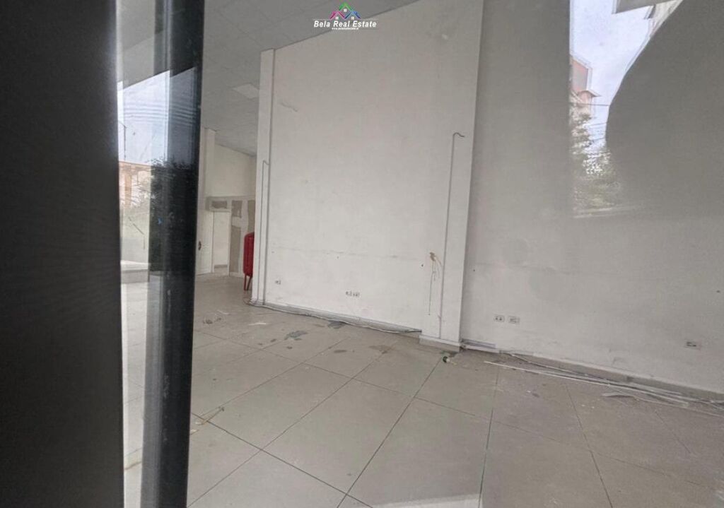 Shop For Rent On Barrikadave Street (ID BD21831) Tirana