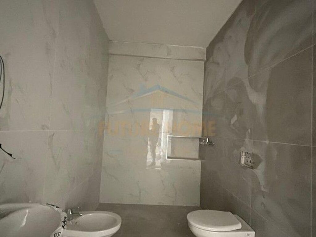 In vendita, Appartamento 2+1+2, Via Jordan Misja, Tirana