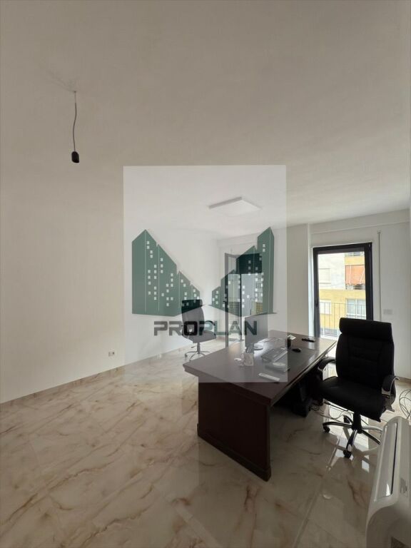 📢AFFITTASI | Locale per Uffici – STAZIONE DEL TRENO