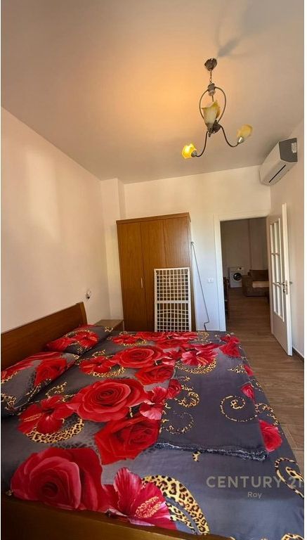 VENDESI APPARTAMENTO 2+1 CON VISTA MARE! A 20M DALLA SPIAGGIA!