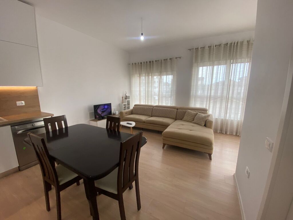 Jepet me qira 2+1+🅿️Post Parkimi Kompleksi Mangalem/Ali Dem 🏷️55.000Leke