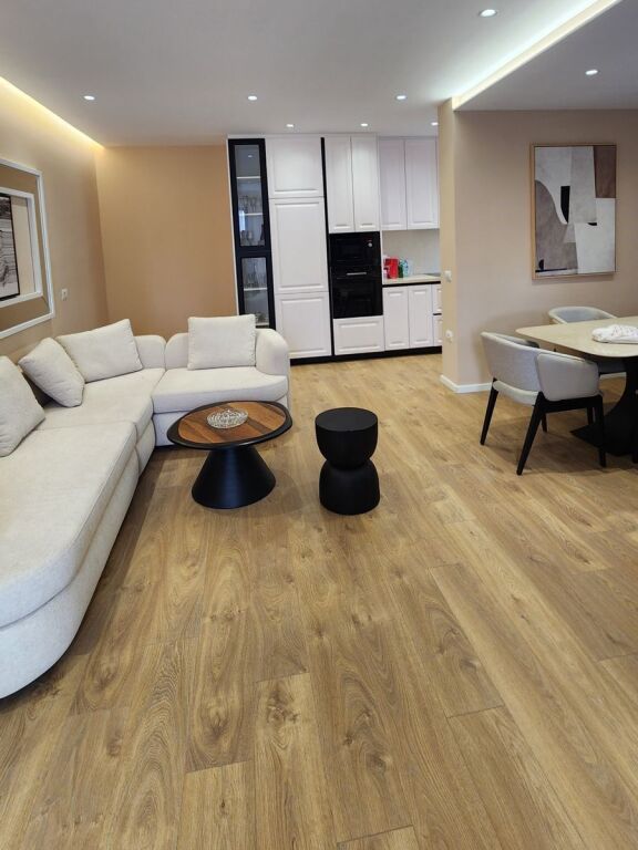 🏡 Shitet Apartament 2+1+2 – Rruga e Durrësit