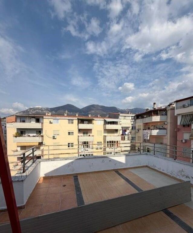 1+1 apartment for sale in Fresk