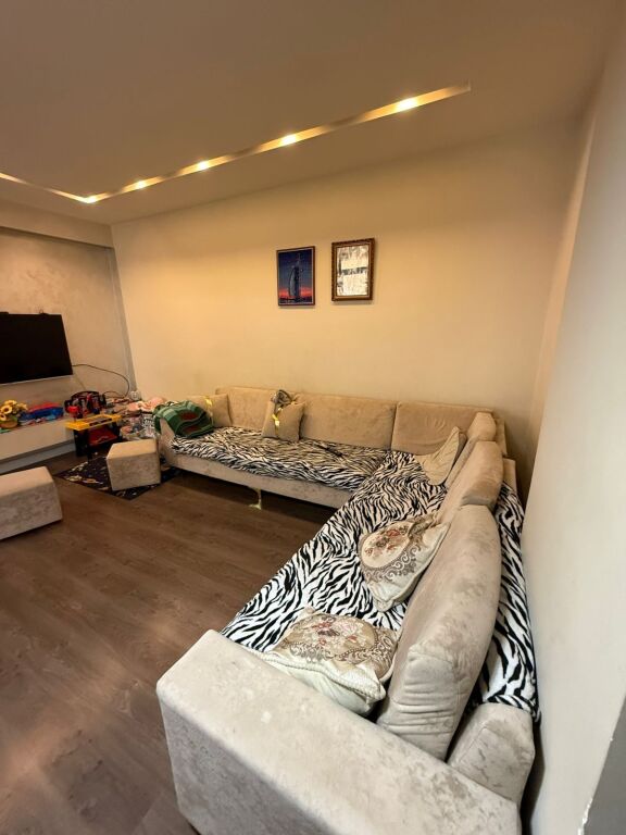 Apartament 2+1+2 per shitje ne Astir !