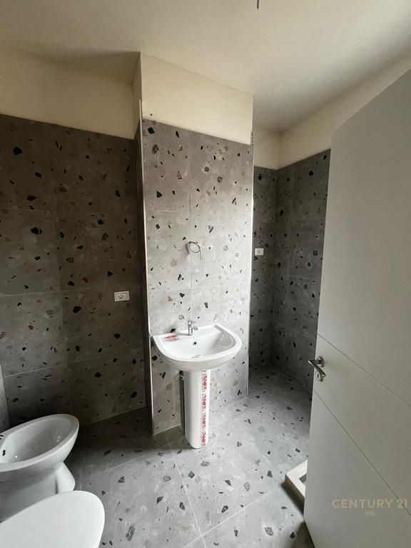 APARTMENT 2+1 FOR SALE / 5 MAY