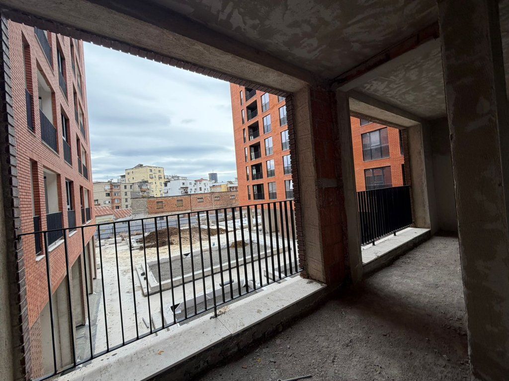 Apartment 2+1 for sale on Siri Kodra Street, Tirana