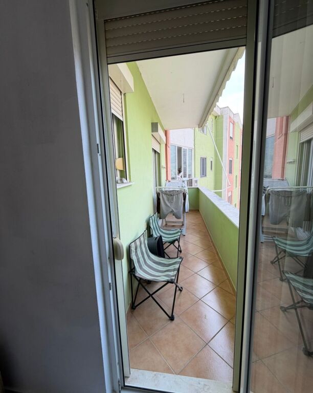 Apartament 1+1 per shitje kopshti Botanik