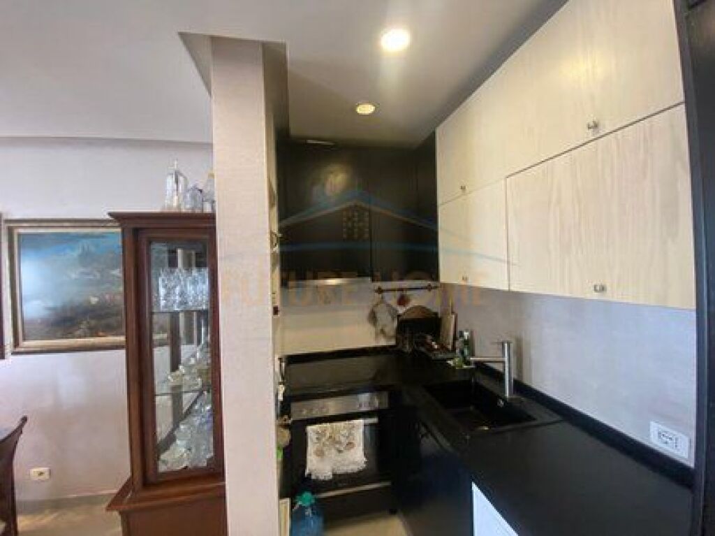 For sale, Apartment 3+1, Complex "Kontakt", 21 December