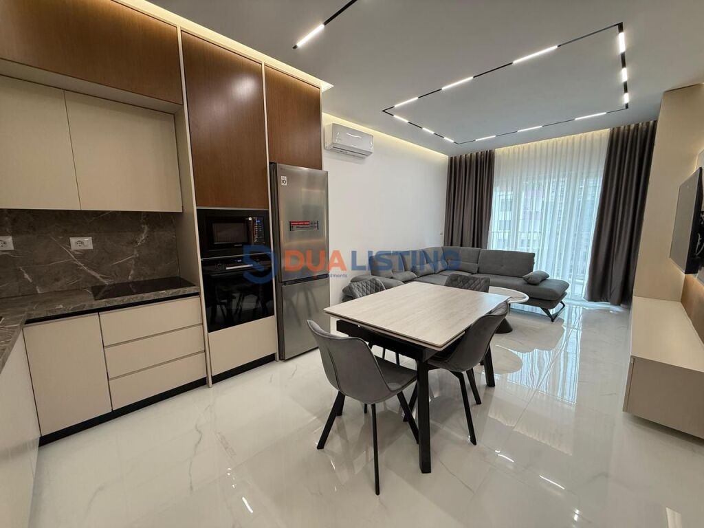 Qira, Apartament 1+1 + 🅿️ në Zogu i Zi 📍 Zogu i Zi (përballë Ring Center)
