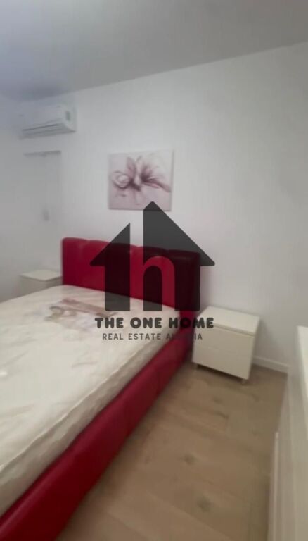 Ap.Qera 2+1 Myslym Shyre - E sapo mobiluar e re.