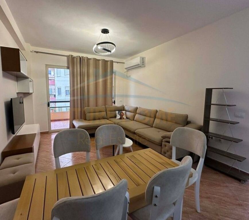 Rent, Apartment 2+1, Unaza e Re