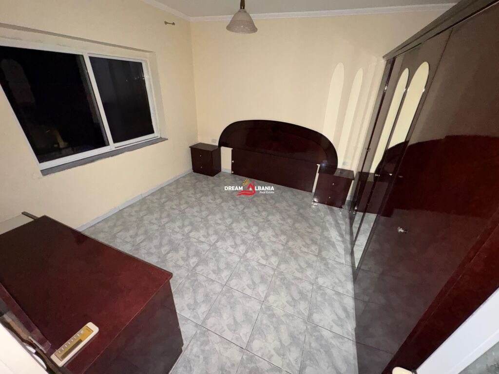 Apartament 3+1 per shitje Qender mes Rr. Myslym Shyrit dhe Rr. Kavajes (ID 4131494 )