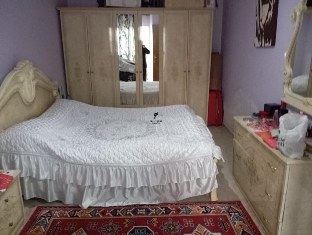 APARTAMENT ME QERA 1+1 VILAT AMERIKANE 40.000 LEKE FH-64887