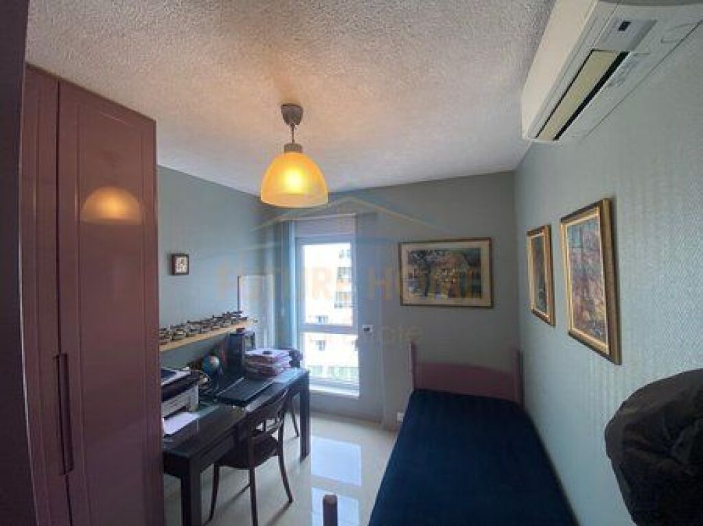 For sale, Apartment 3+1, Complex "Kontakt", 21 December