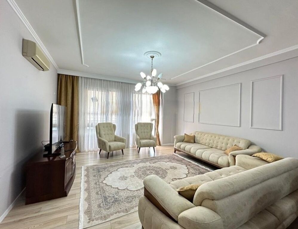 Shitet Apartament 2+1 prane Shkolles "Mihal Grameno"!