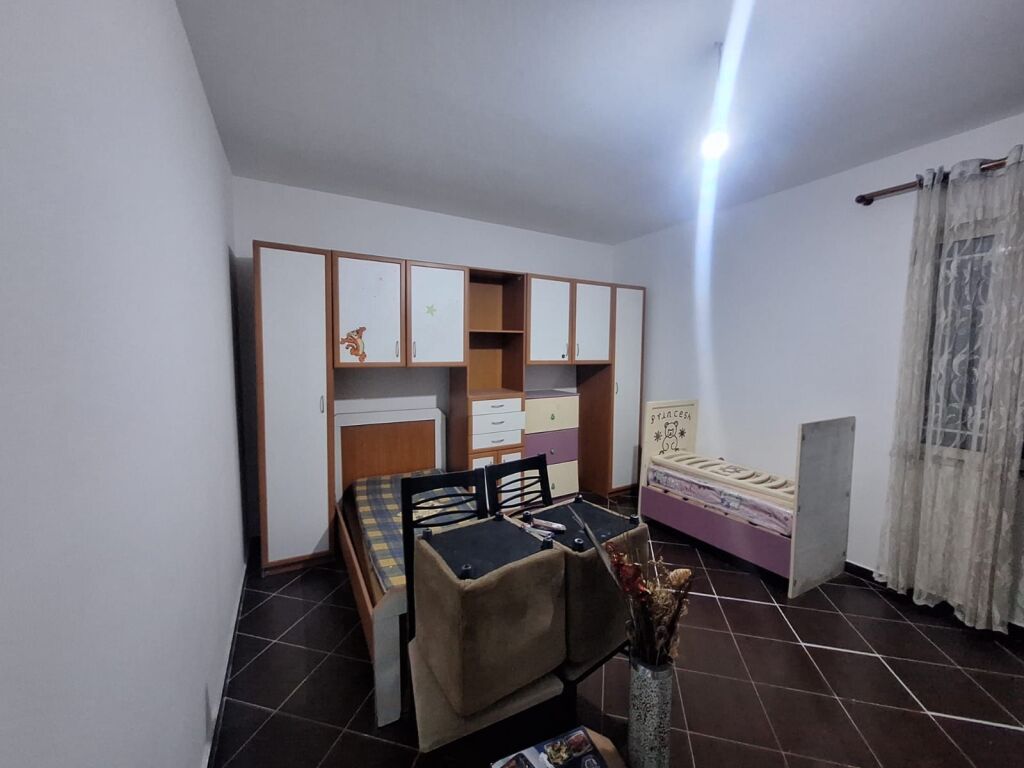 Apartament 3+1+2 me qera