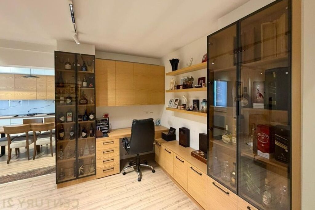 Apartament me qira  2+1+ P , Komuna e Parisit