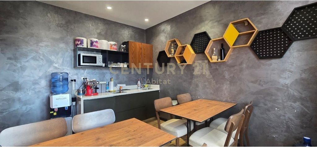 Elite office for sale in the heart of Blloku!