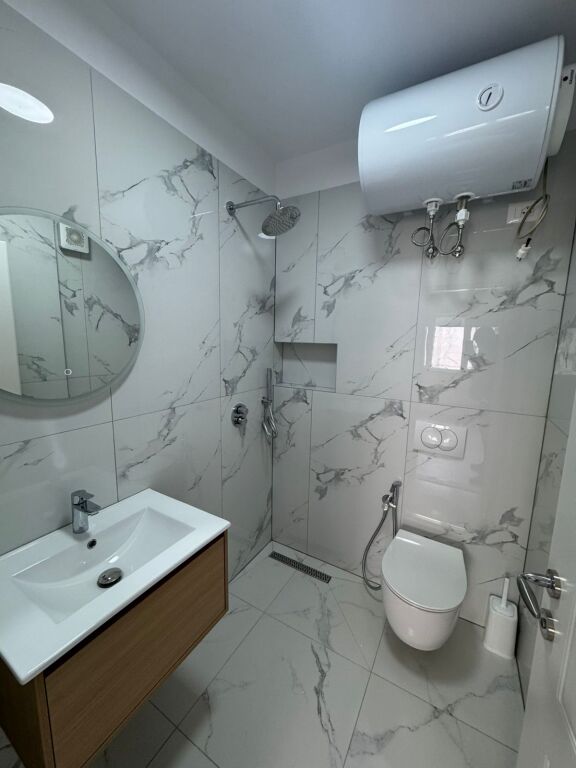 Ufficio in affitto - Pazari i Ri