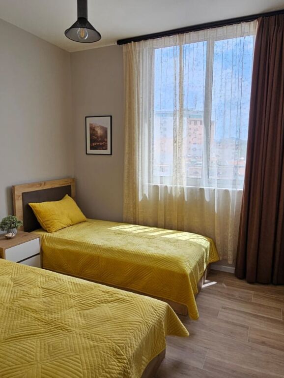 Apartament fantastik 2+1 per qira në Ali Dem, afer fushes