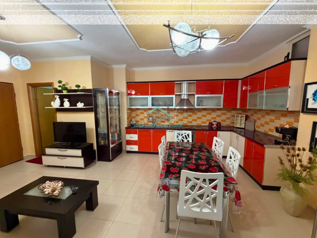 Apartament 2+1 per Shitje, Orikum, Vlore.