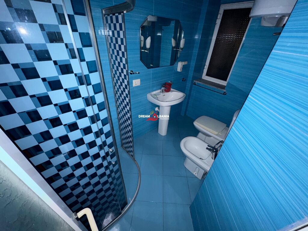 Apartament 3+1 per shitje Qender mes Rr. Myslym Shyrit dhe Rr. Kavajes (ID 4131494 )