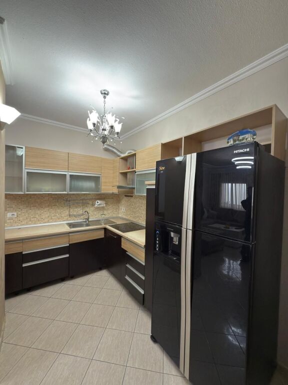 Apartament 2+1 me qira tek Rruga e Kavajes