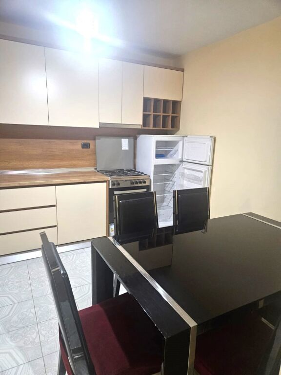 Appartamento in affitto, 400 €, vicino al Vecchio Parco