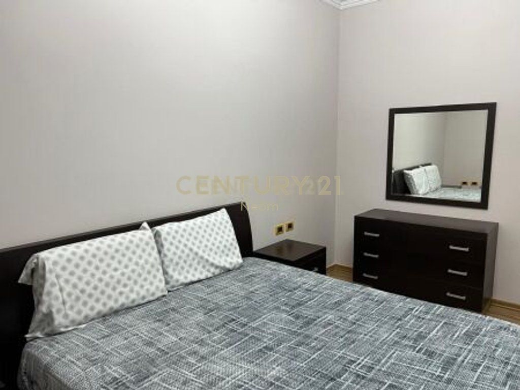 Apartment 2+1 for rent in the area of the Paris Municipality, near Merdar Shtylla street