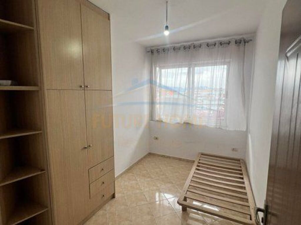 Qera, Apartament 2+1, Pallati Nela 6, Yzberisht