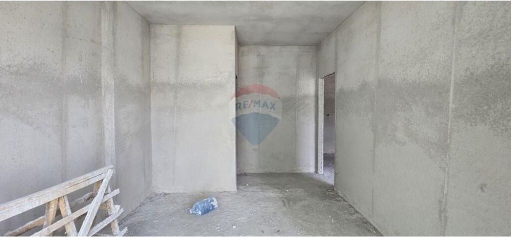 SHITET APARTAMENT (2+1) Splendor Rezidence