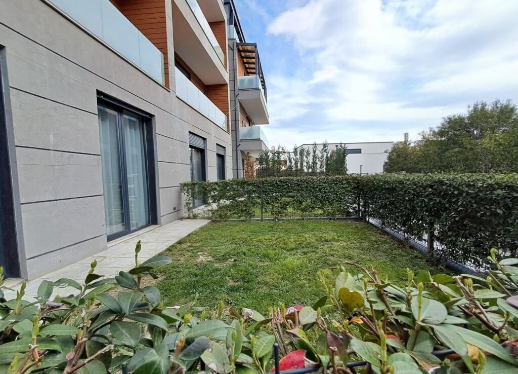 Apartament 1+1 Me Verande+Post Parkimi me Qira Ne Teg