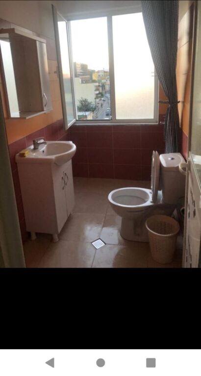 Qira, Garsoniere, Rruga 4 deshmoret , Tiranë