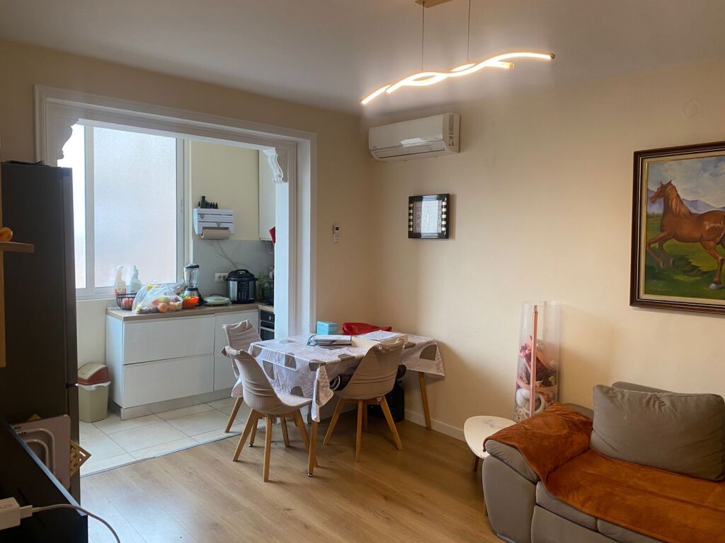 Apartament per shitje 1+1 tek Mine Peza