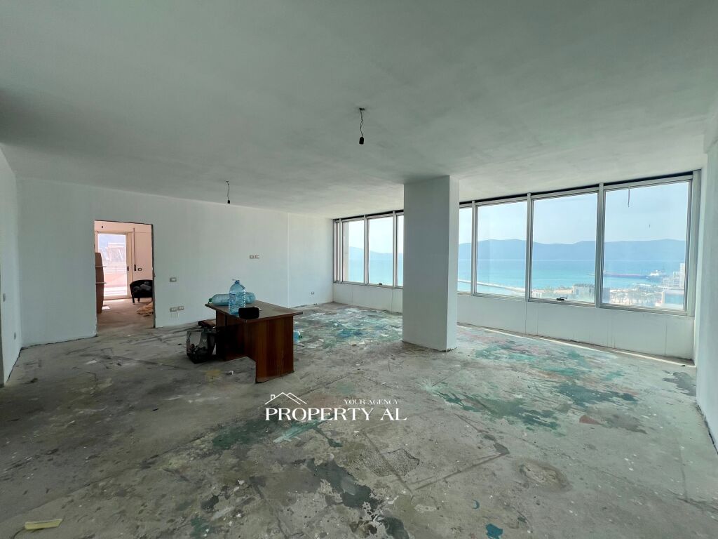 Penthouse Ekskluziv për Shitje në Lungomare, Vlorë | 191 m² | Pamje e Plotë Deti