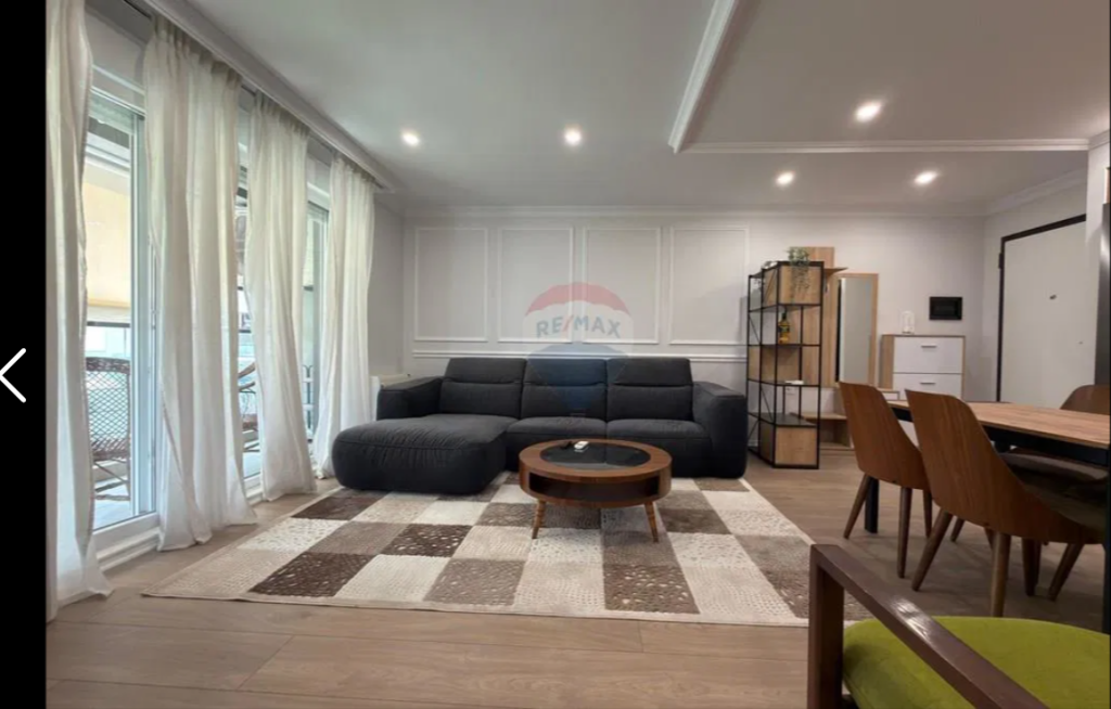 Apartament per shitje 2+1+2 tek 21 Dhjetori