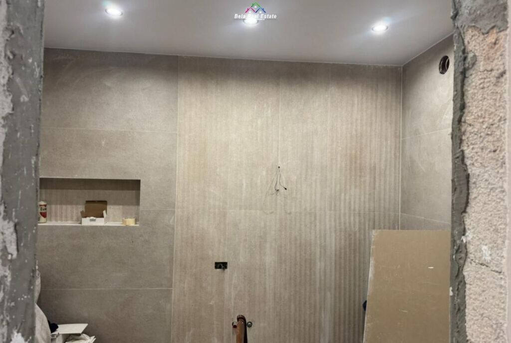 Zyre Me Qera 2+1 Tek 5 Maji ( ID BZ2882) Tirane